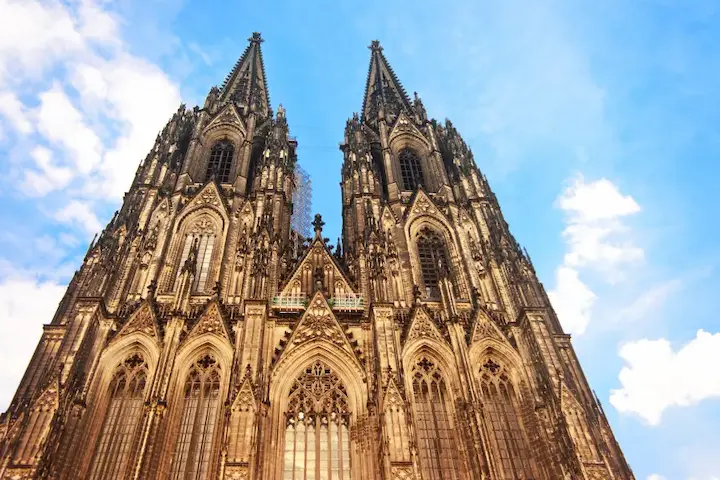 Köln & Umgebung – Regional verankert